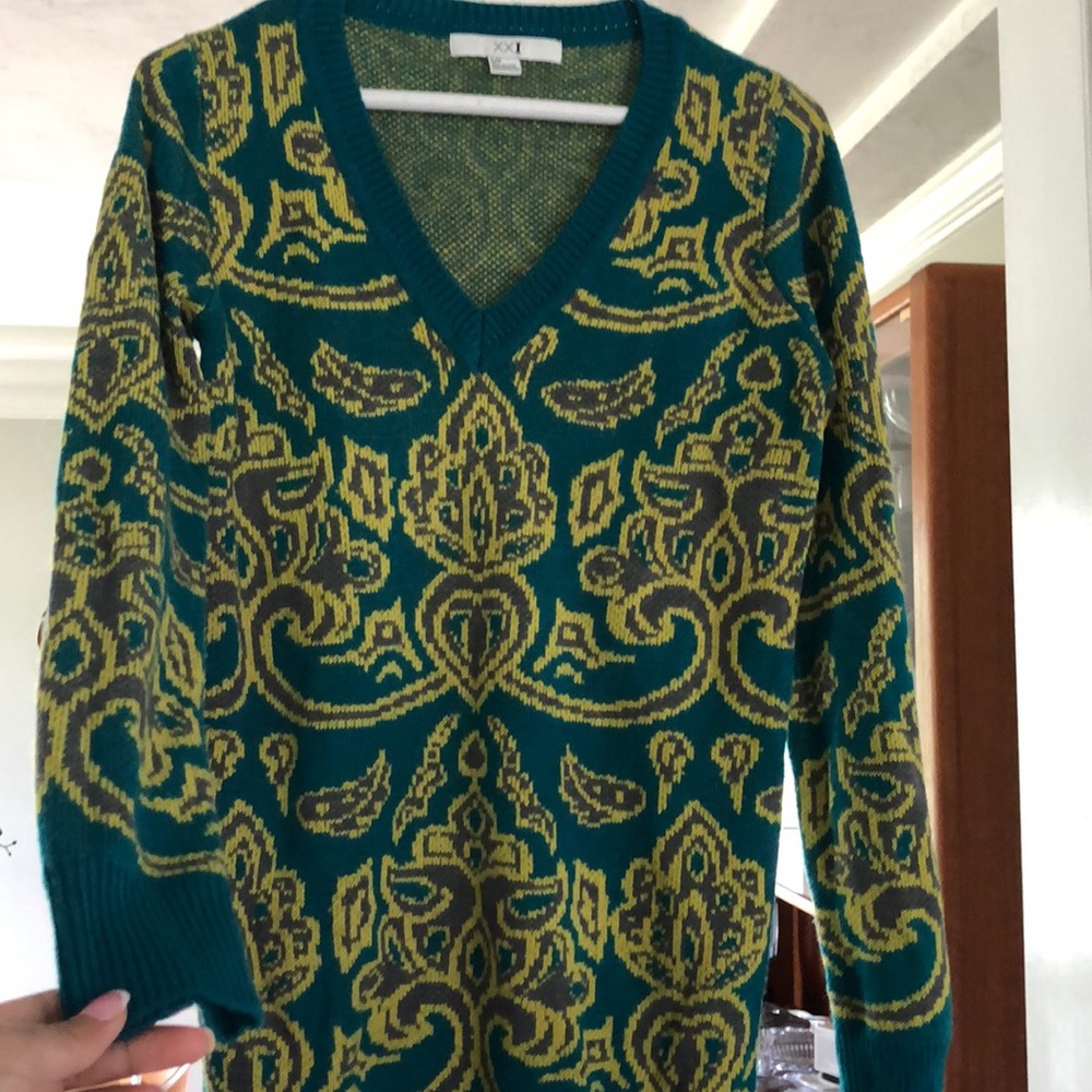 Sweater